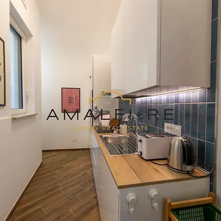 Delightful For 3 In The Center Of Апартаменты *