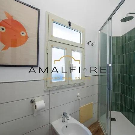 Апартаменты Delightful For 3 In The Center Of Амальфи